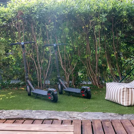 La Terrasse Tropezienne - Trottinettes A Disposition Апартаменты *